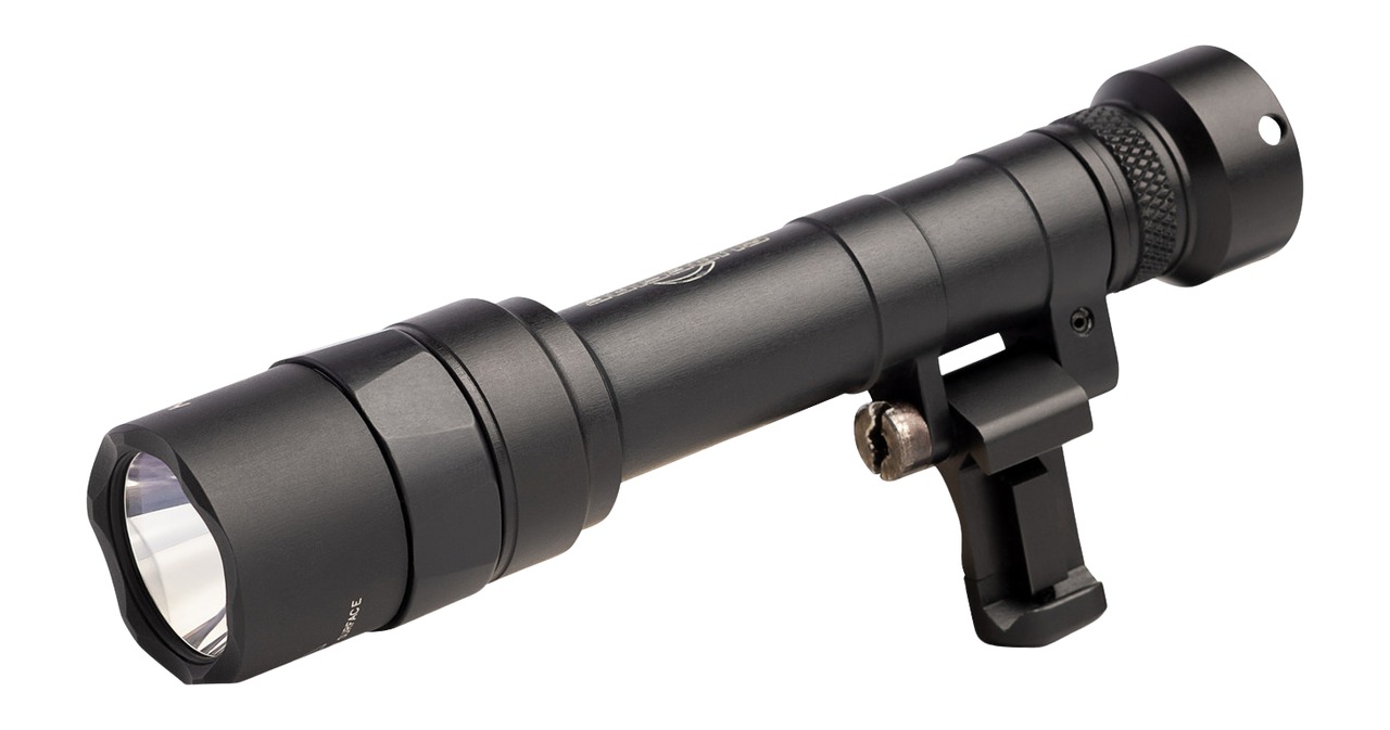 SUREFIRE M640 SCOUT SWVL LGHT BLK 700LM